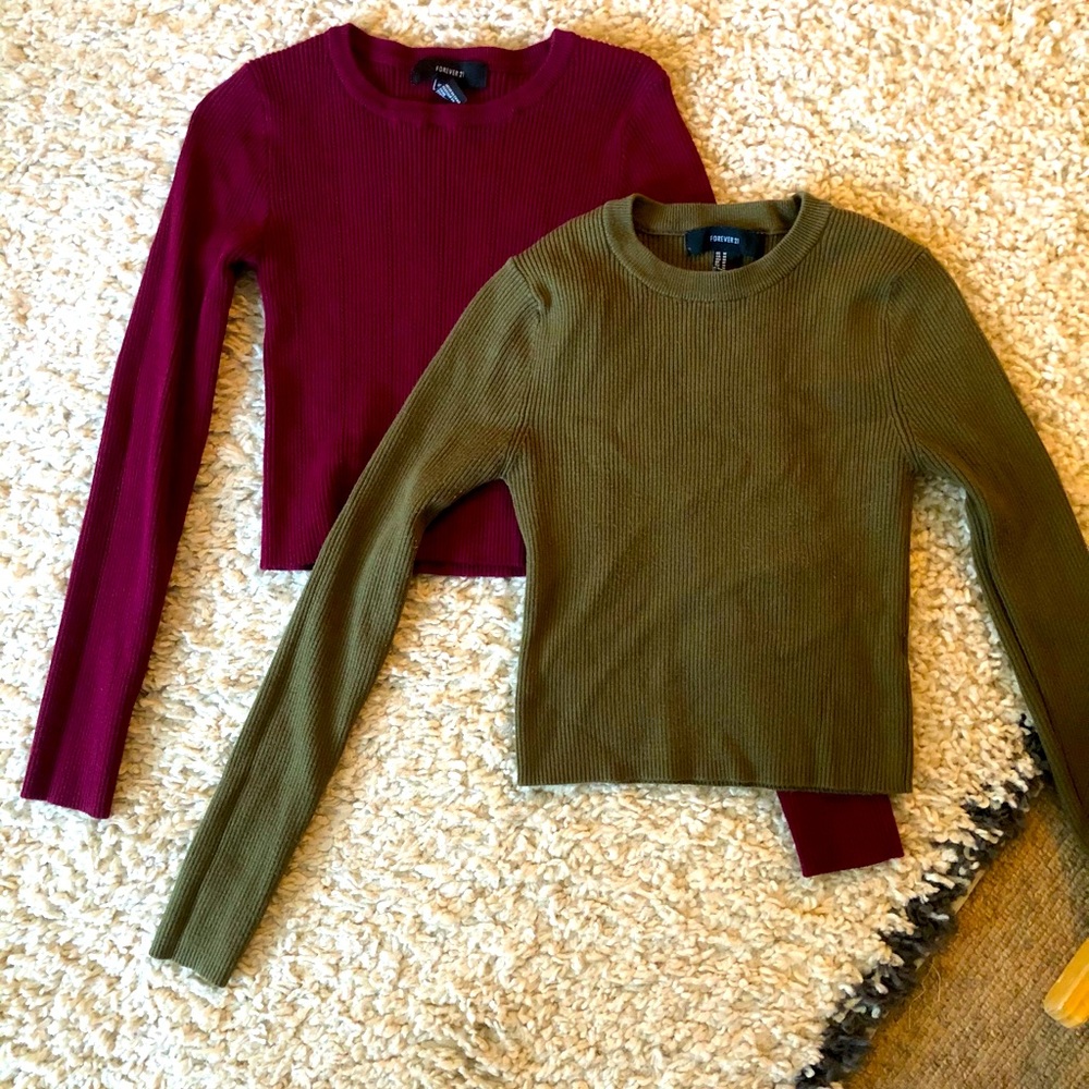 2 ribbed sweater tops forever 21 size M